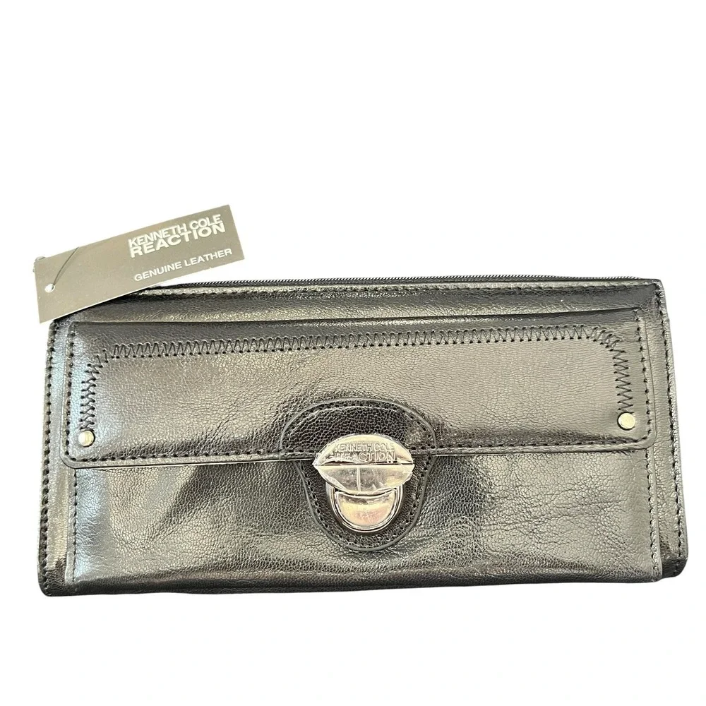 Kenneth Cole Reaction Black Leather Wallet Turn Lock Whipstitch 144542/KD8 NEW